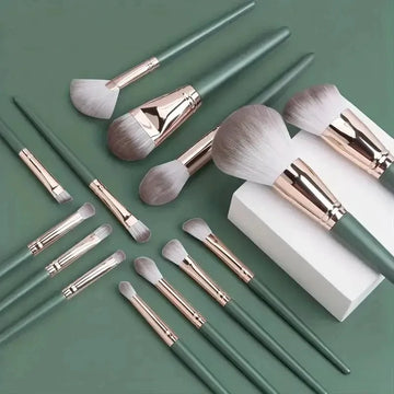 14Pcs Soft Makeup Brush Set
